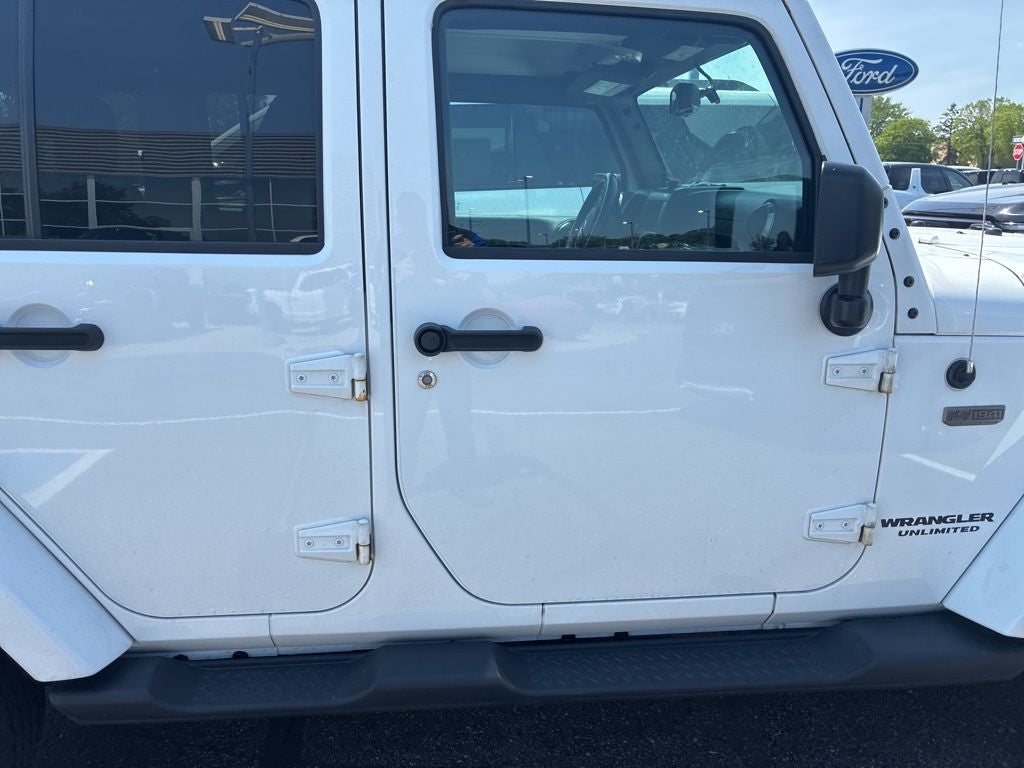 2016 Jeep Wrangler Unlimited Sahara