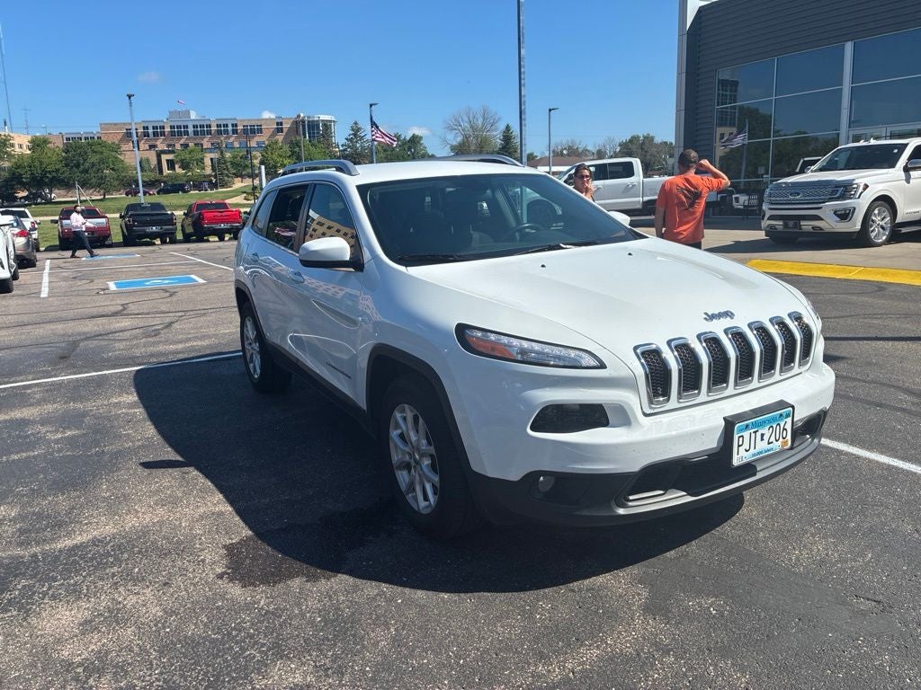 2016 Jeep Cherokee Latitude w/Cold Weather Group