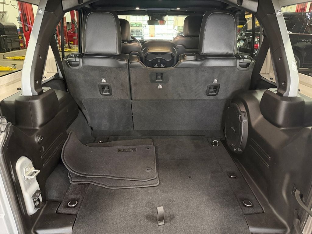 2024 Jeep Wrangler Sahara w/Trailer Tow & Tech Pkgs