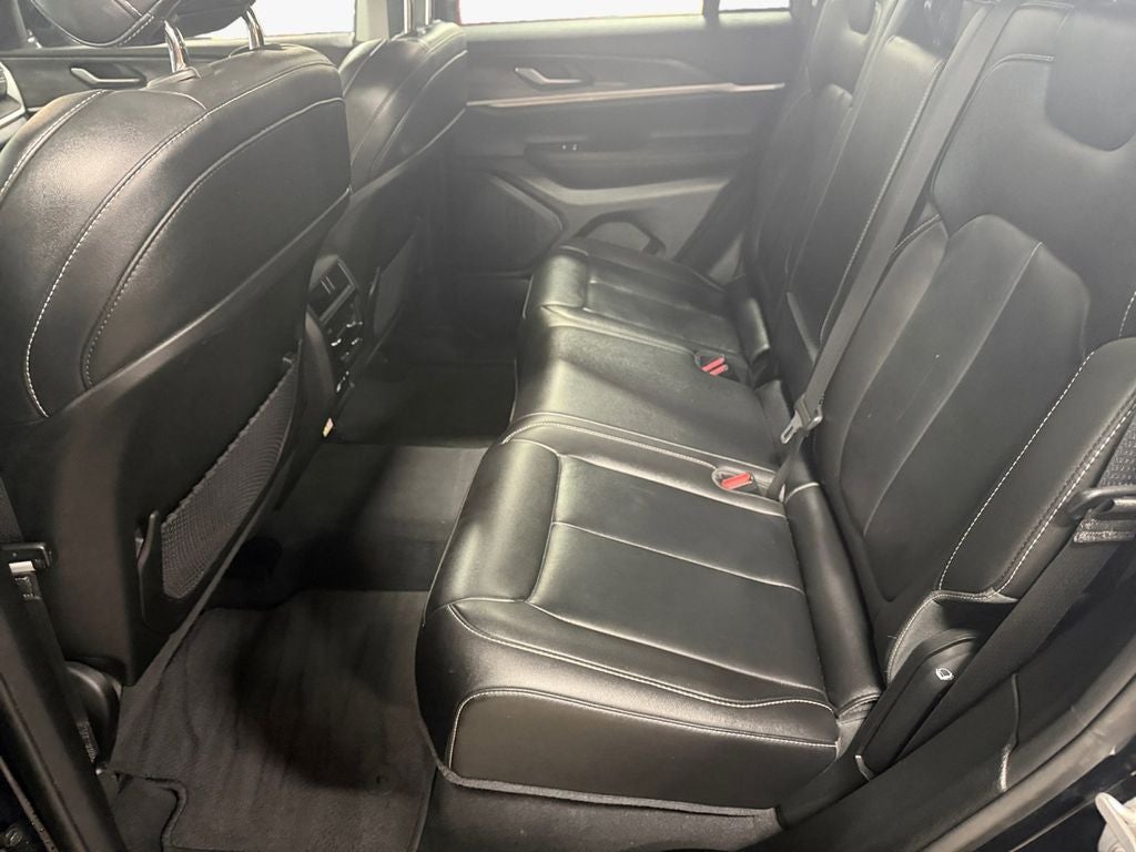 2023 Jeep Grand Cherokee Limited w/Preferred Pkg