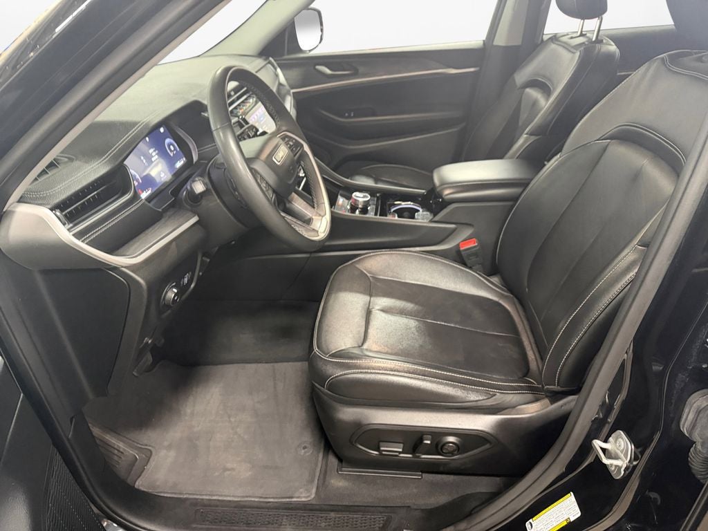 2023 Jeep Grand Cherokee Limited w/Preferred Pkg
