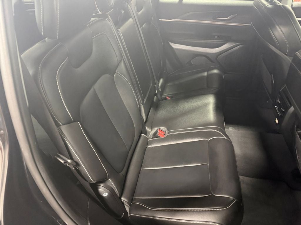2023 Jeep Grand Cherokee Limited w/Preferred Pkg