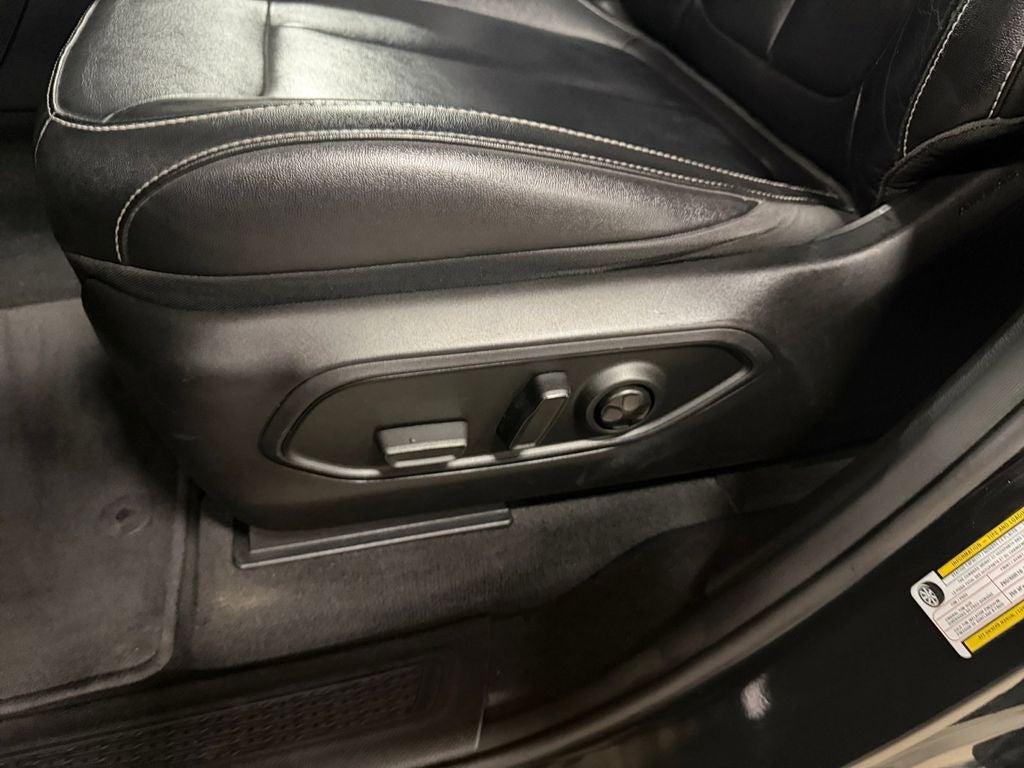 2023 Jeep Grand Cherokee Limited w/Preferred Pkg