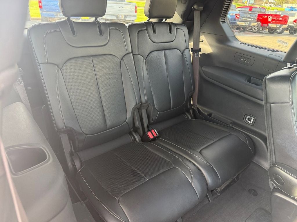 2024 Jeep Grand Cherokee L Limited Luxury Tech II w/Dual Pane Pano Roof