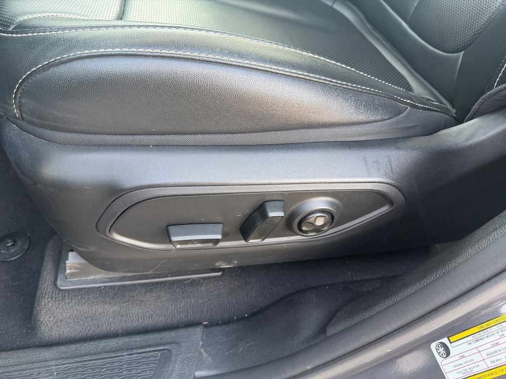 2024 Jeep Grand Cherokee L Limited Luxury Tech II w/Dual Pane Pano Roof