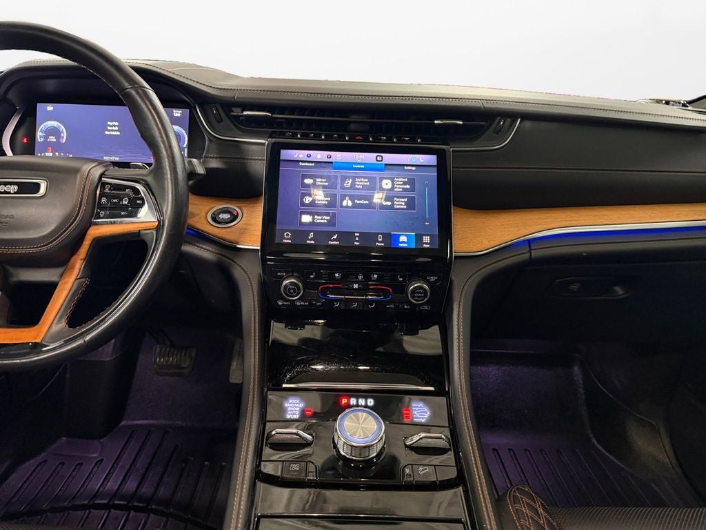 2021 Jeep Grand Cherokee L Summit w/Advanced & Luxury Tech Pkgs