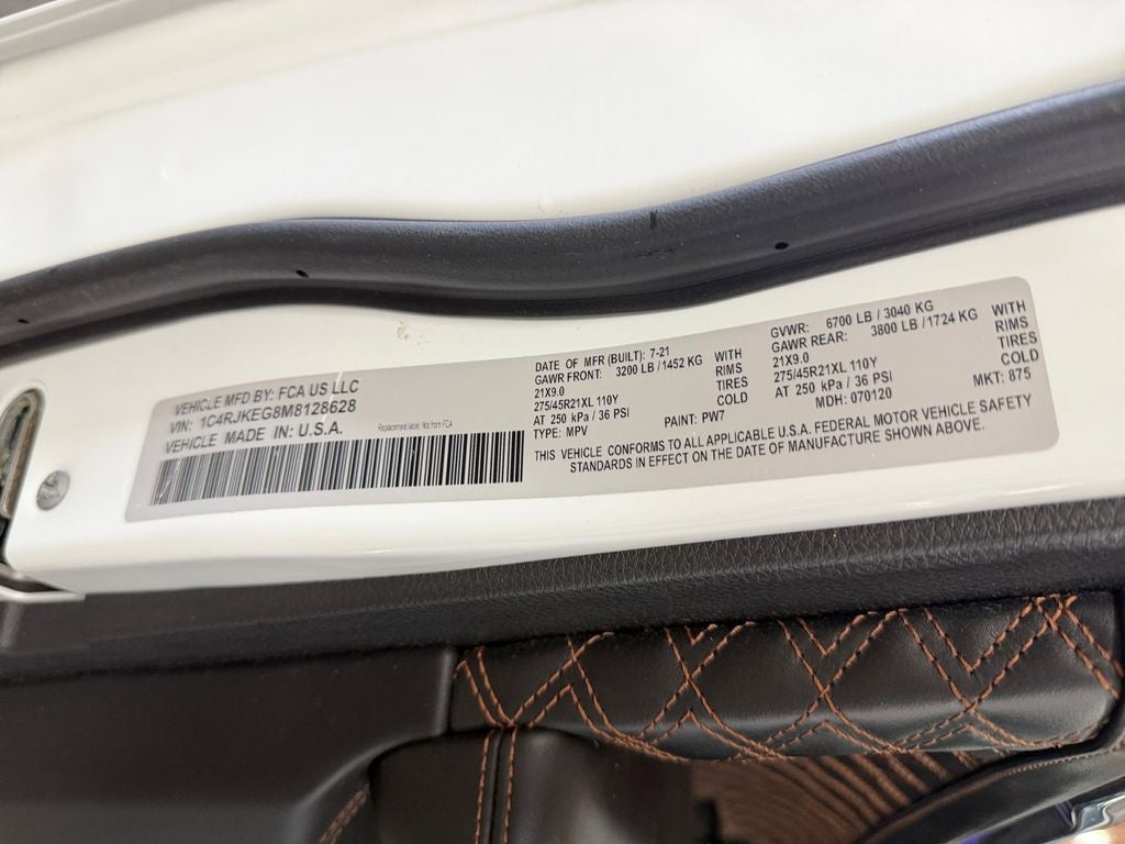 2021 Jeep Grand Cherokee L Summit w/Advanced & Luxury Tech Pkgs