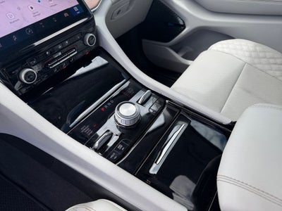 2022 Jeep Grand Cherokee L Summit w/Tech & Luxury Pkgs