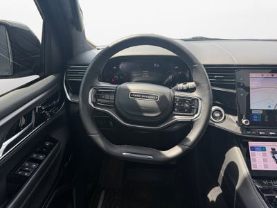 2023 Jeep Grand Wagoneer Series II w/Massaging Front Seats & 3 Panel Sun Ro