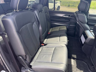 2023 Jeep Grand Wagoneer Series II w/Massaging Front Seats & 3 Panel Sun Ro