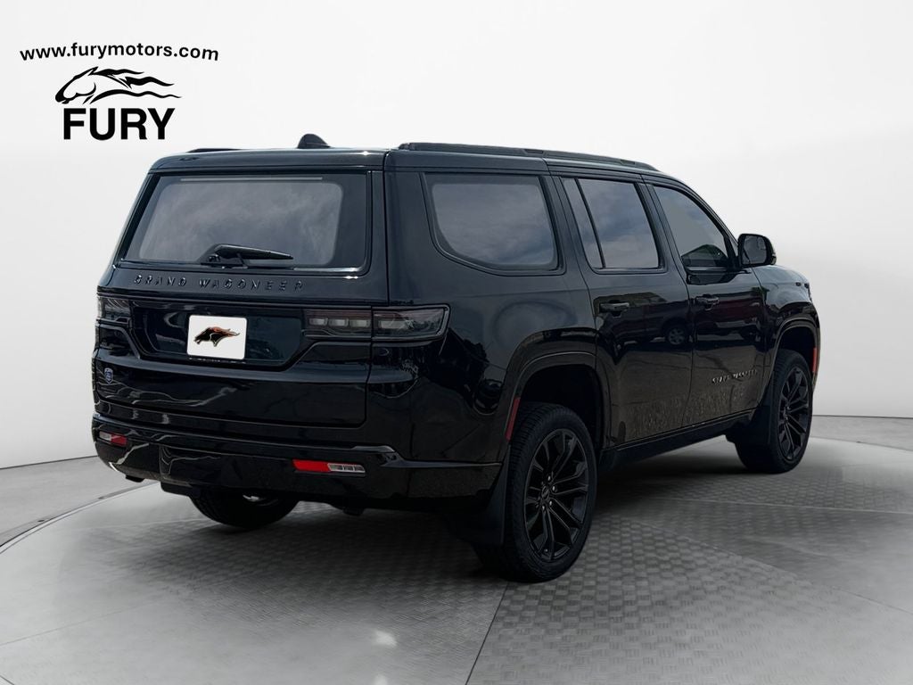 2023 Jeep Grand Wagoneer Series II w/Massaging Front Seats & 3 Panel Sun Ro