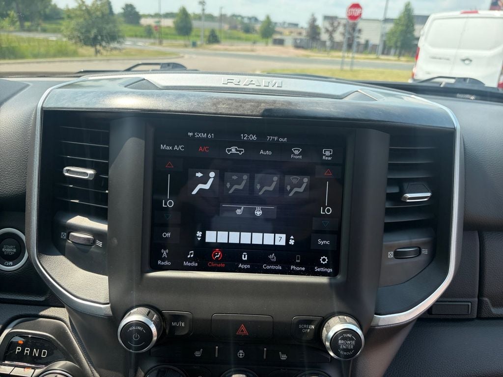 2021 RAM 1500 Big Horn/Lone Star w/Sport Appearance