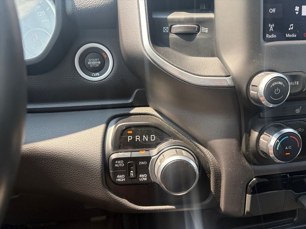 2021 RAM 1500 Big Horn/Lone Star w/Sport Appearance