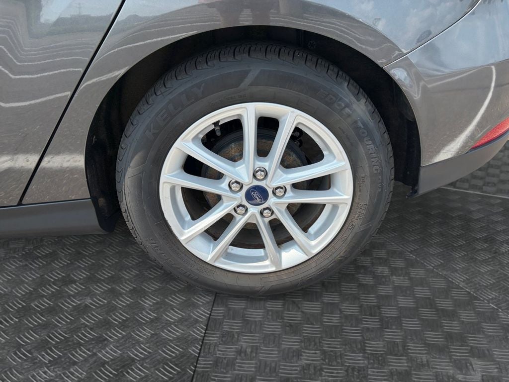2018 Ford Focus SE w/Cold Weather Pkg