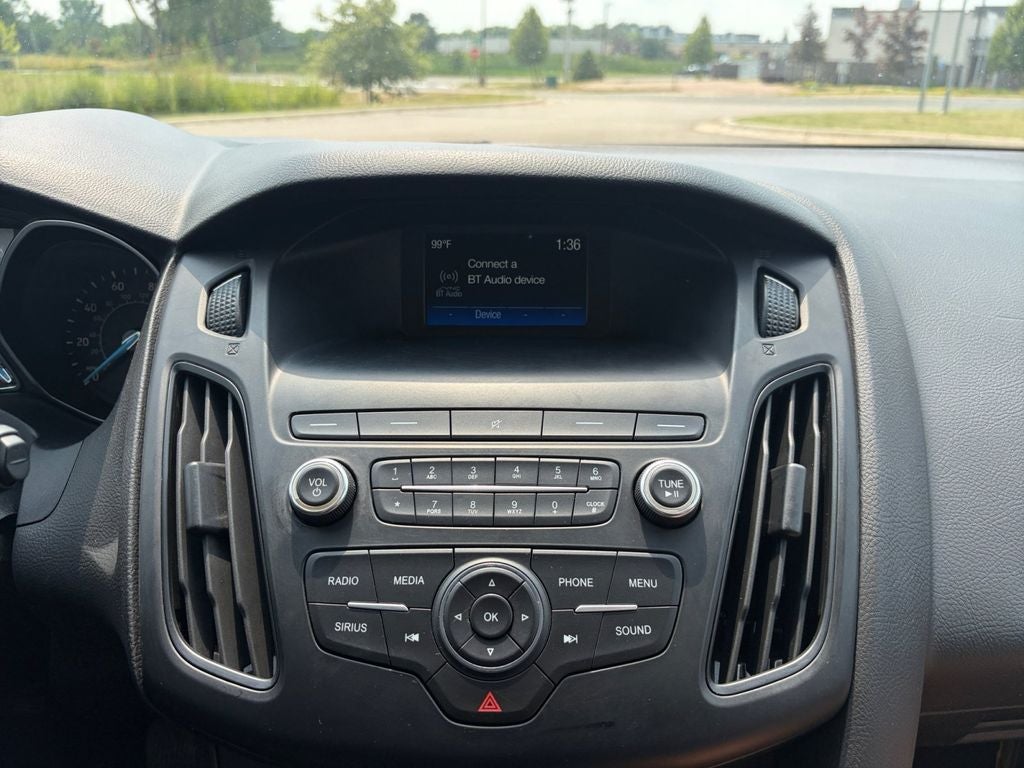 2018 Ford Focus SE w/Cold Weather Pkg