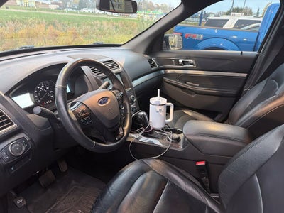2018 Ford Explorer XLT w/Twin Panel Moon Roof