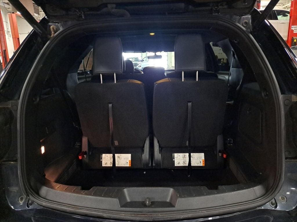 2017 Ford Explorer XLT w/Trailer & Tech Pkg