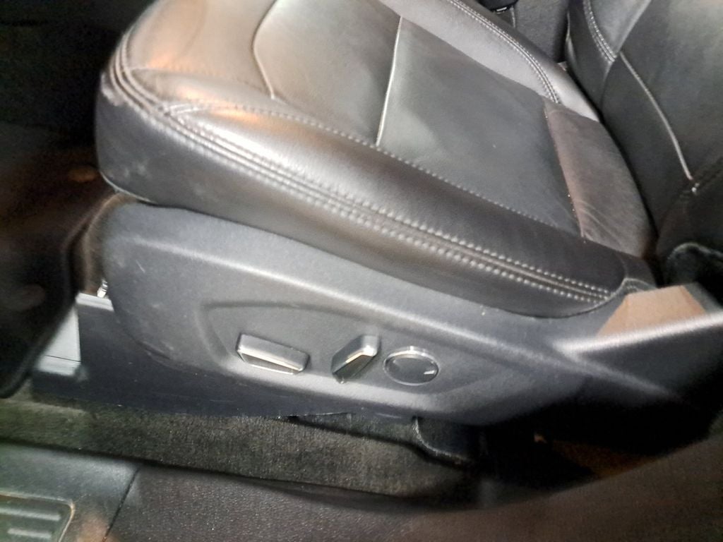 2017 Ford Explorer XLT w/Trailer & Tech Pkg