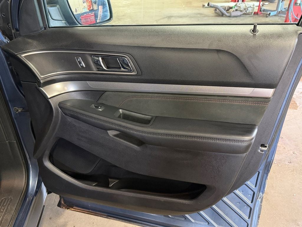 2019 Ford Explorer XLT Sport Appearance w/Tow Pkg