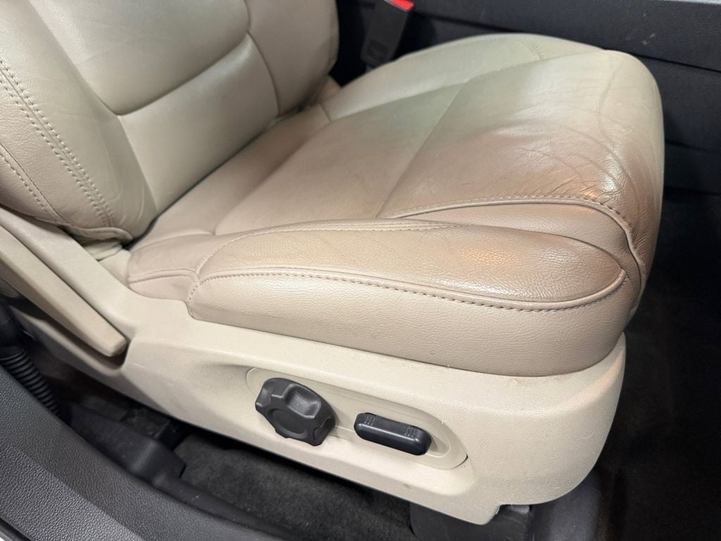 2013 Ford Explorer XLT w/Dual Panel Moonroof