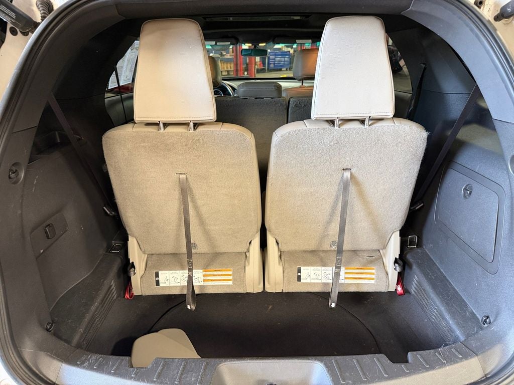 2013 Ford Explorer XLT w/Dual Panel Moonroof