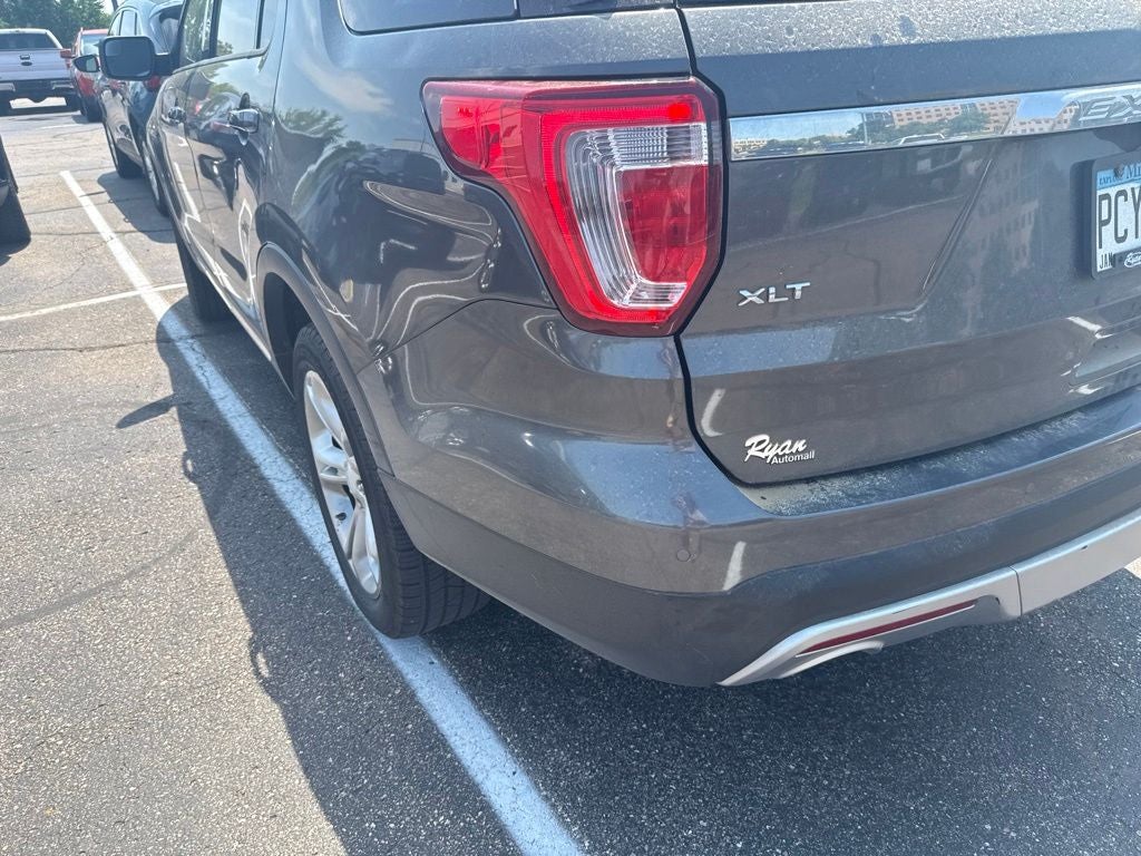 2017 Ford Explorer XLT w/Comfort & Tow Pkg