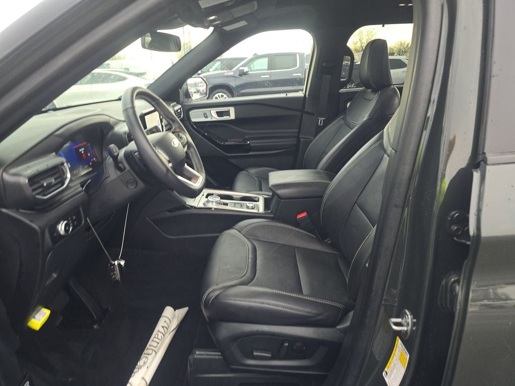 2023 Ford Explorer ST Street Pack w/Twin Panel Moonroof