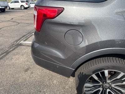 2016 Ford Explorer Platinum /Rear DVD Headrests