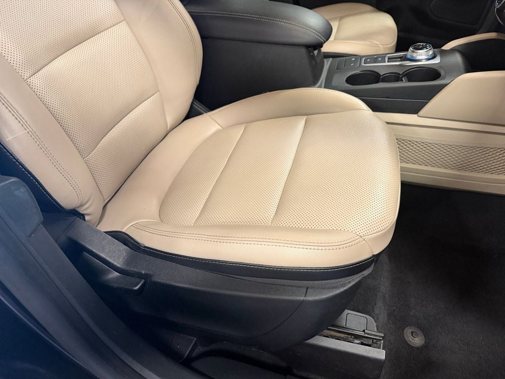 2021 Ford Escape SEL AWD