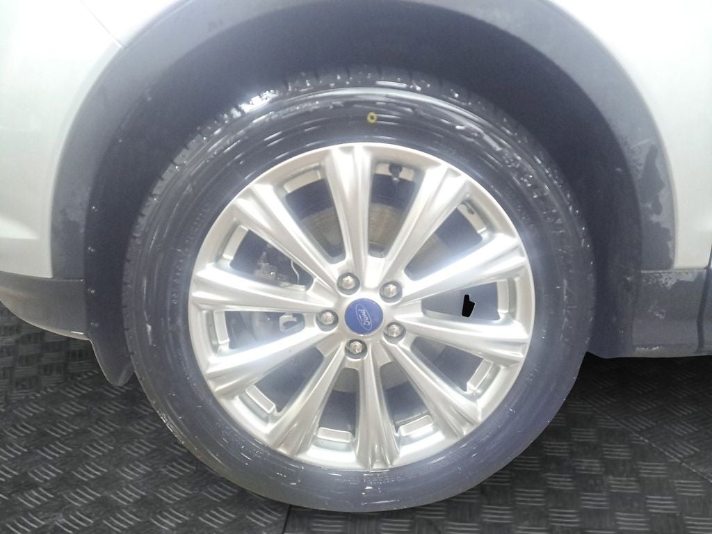 2019 Ford Escape SEL w/Blind Spot & Pano Roof