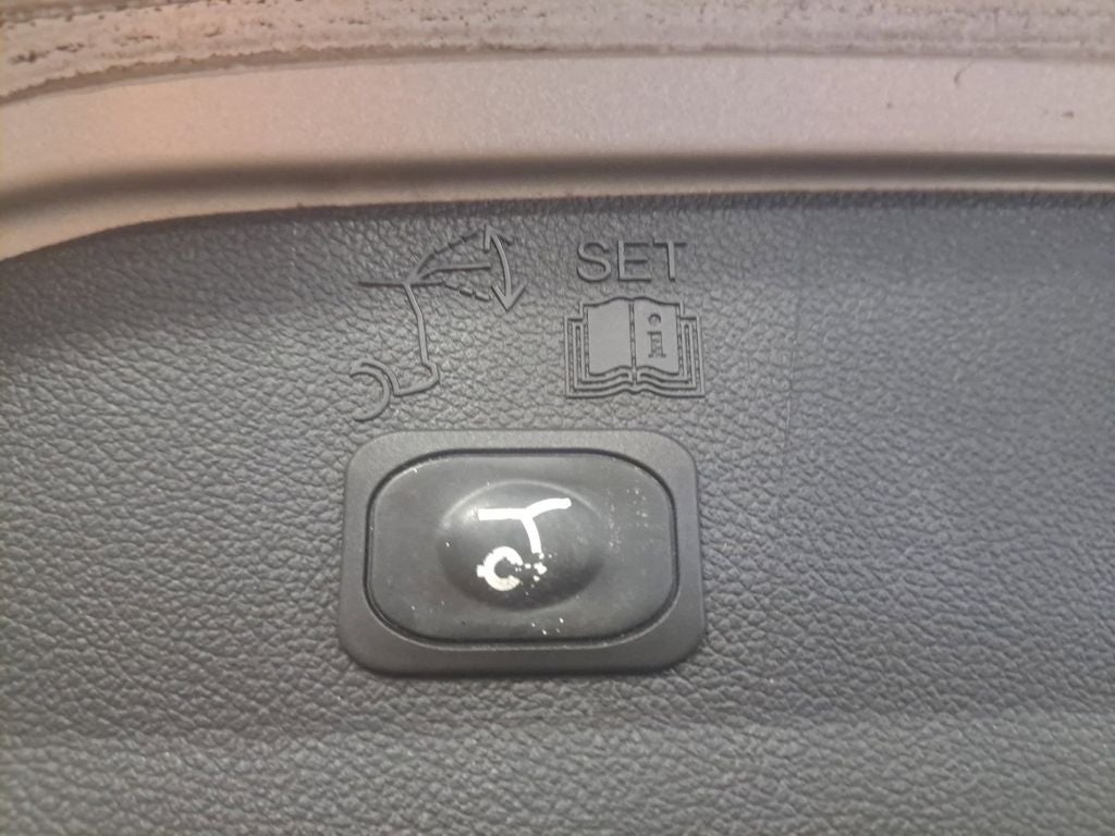 2019 Ford Escape SEL w/Blind Spot & Pano Roof