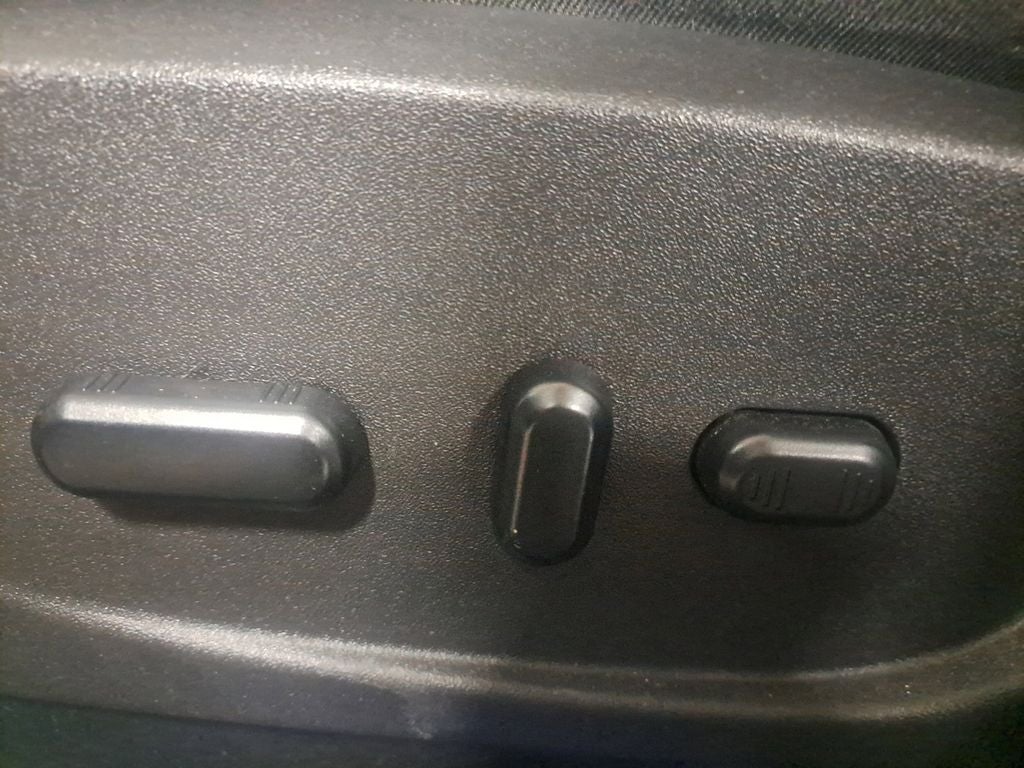 2019 Ford Escape SEL w/Blind Spot & Pano Roof