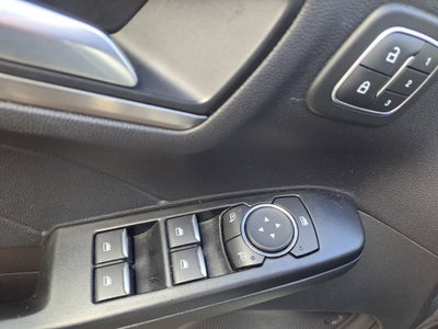 2022 Ford Escape Titanium w/Panoramic Roof