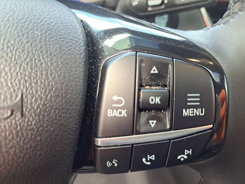 2022 Ford Escape Titanium w/Panoramic Roof