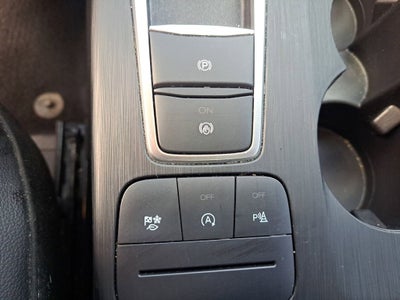 2022 Ford Escape Titanium w/Panoramic Roof