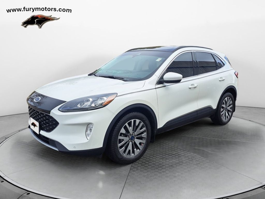 2022 Ford Escape Titanium w/Panoramic Roof