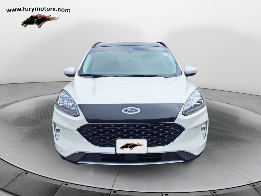 2022 Ford Escape Titanium w/Panoramic Roof