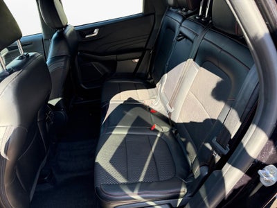 2024 Ford Escape ST-Line w/Tech Pkg
