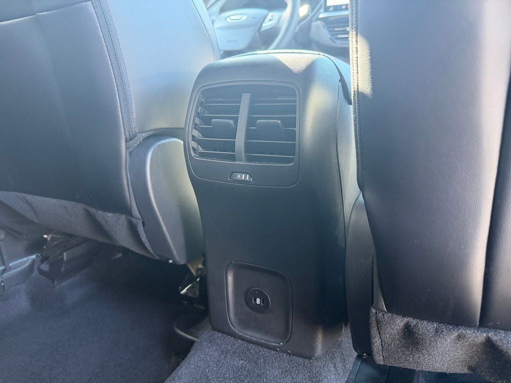 2024 Ford Escape ST-Line w/Tech Pkg