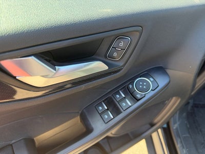 2024 Ford Escape ST-Line w/Tech Pkg