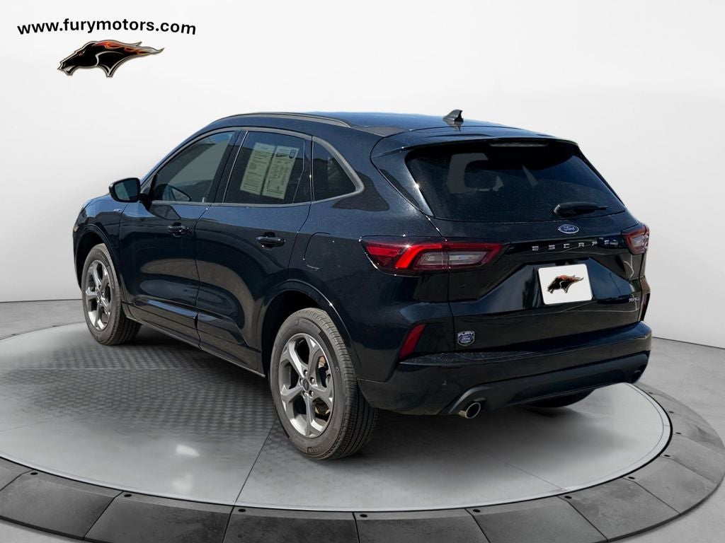 2024 Ford Escape ST-Line w/Tech Pkg