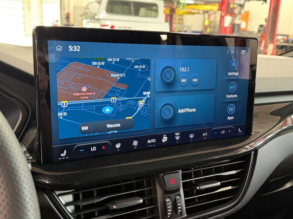 2023 Ford Escape ST-Line w/Cold Weather & Tech Pkg1
