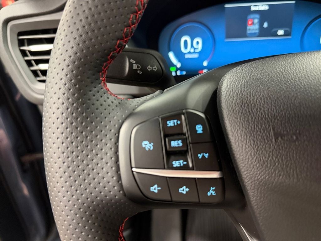 2023 Ford Escape ST-Line Select w/Tech2 Pkg