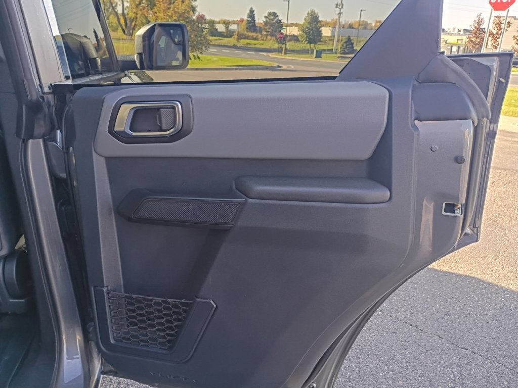 2024 Ford Bronco Big Bend Gold Certified w/Colour Molded HardTop