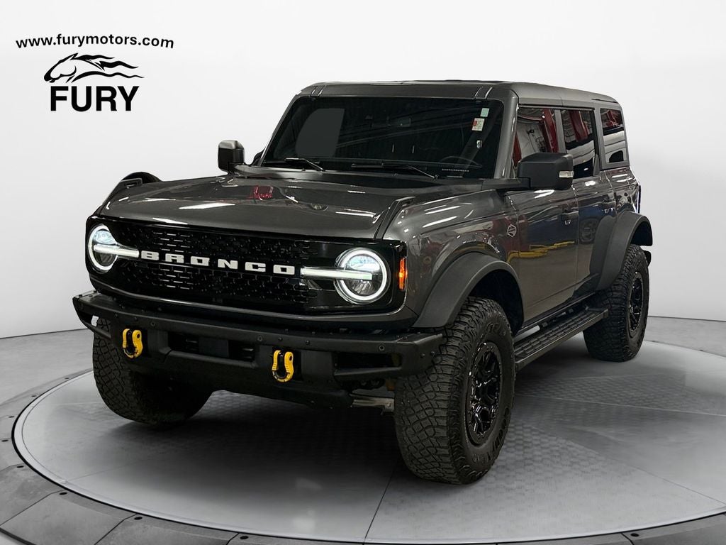 2022 Ford Bronco Wildtrak w/Lux Pkg & Towing