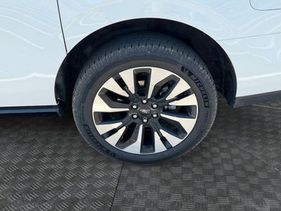 2025 Ford Expedition Max Platinum w/Drivers Package
