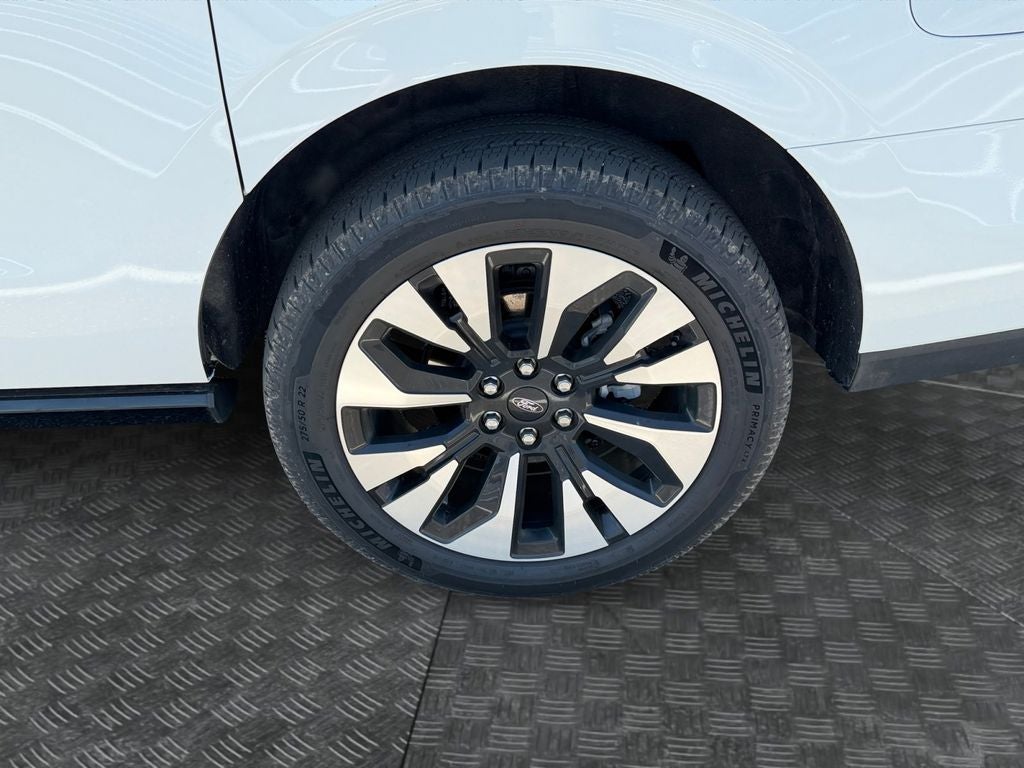 2025 Ford Expedition Max Platinum w/Drivers Package