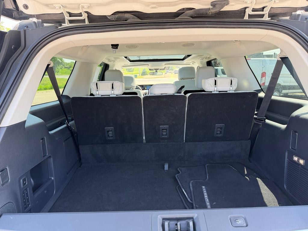 2025 Ford Expedition Max Platinum w/Drivers Package