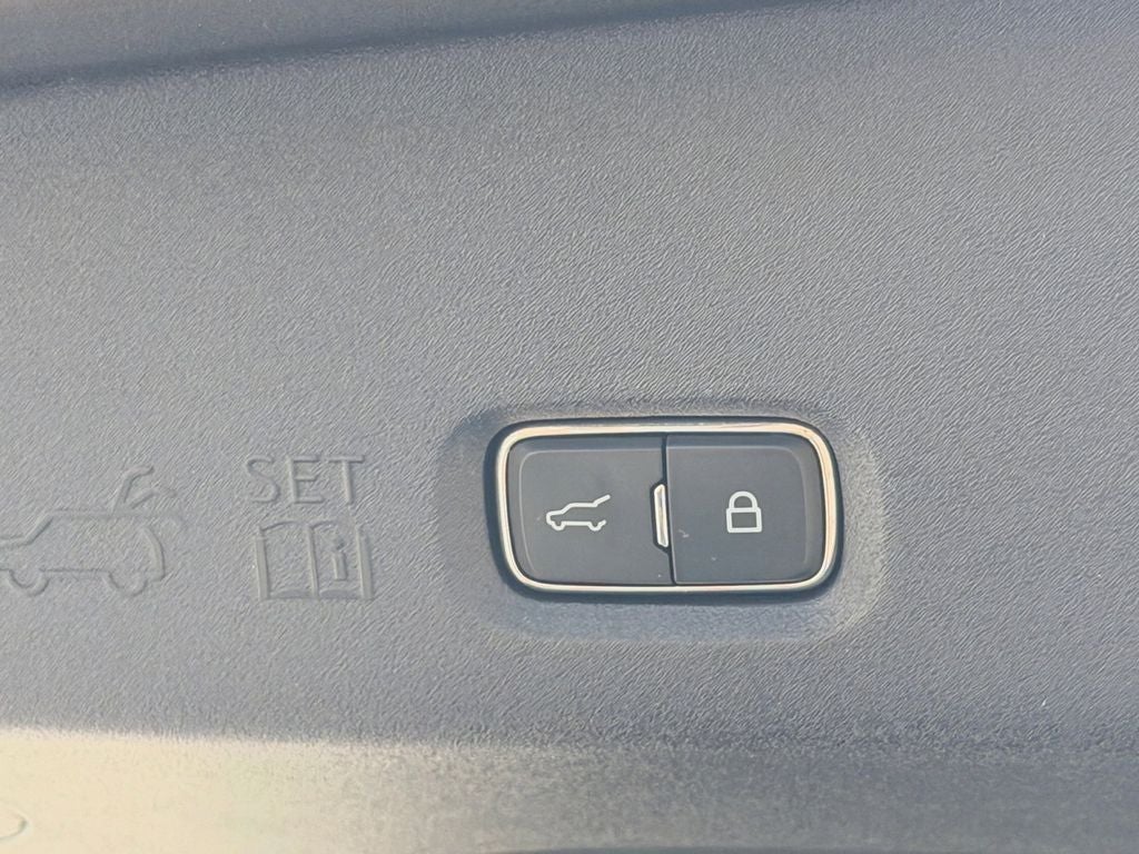 2025 Ford Expedition Max Platinum w/Drivers Package