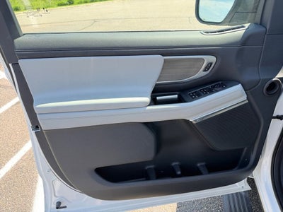 2025 Ford Expedition Max Platinum w/Drivers Package